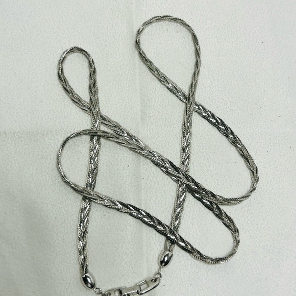 Napier Silver Tone Braided Chain Necklace Long 30" Elegant Classic - Picture 5 of 10